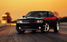  Dodge Challenger        -